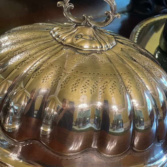 English Sheffield Silverplate meat dome/food cover/cloche - Picture 5 of 8